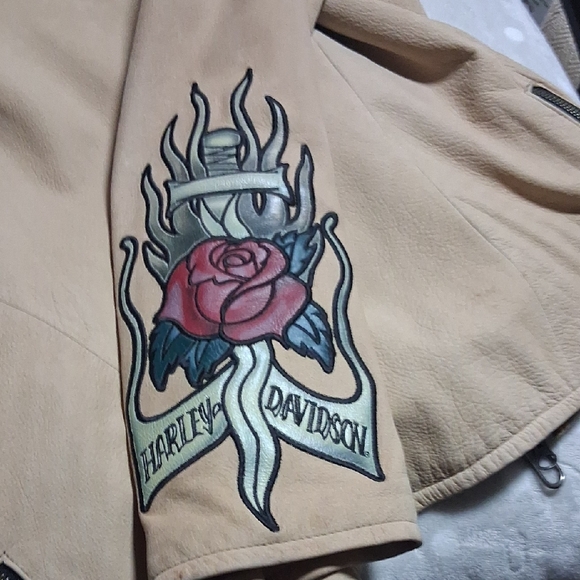 Harley-Davidson Beige Jacket with Red Interior - Picture 4 of 4